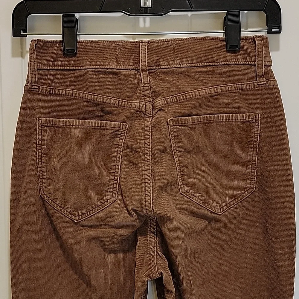 Hollister Brown Ultra High Rise Flare Corduroy Pants Size 1R - Picture 5 of 9